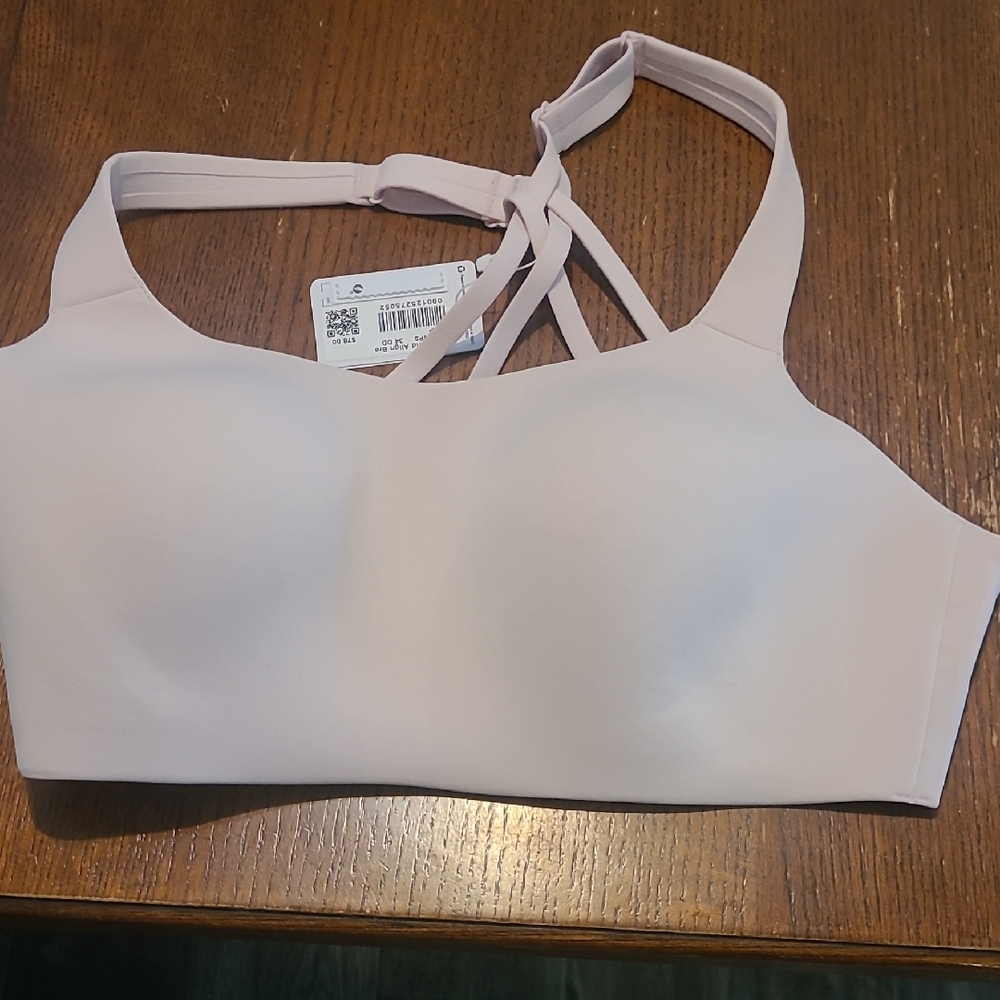 NWT Lululemon Adapt And Align Bra